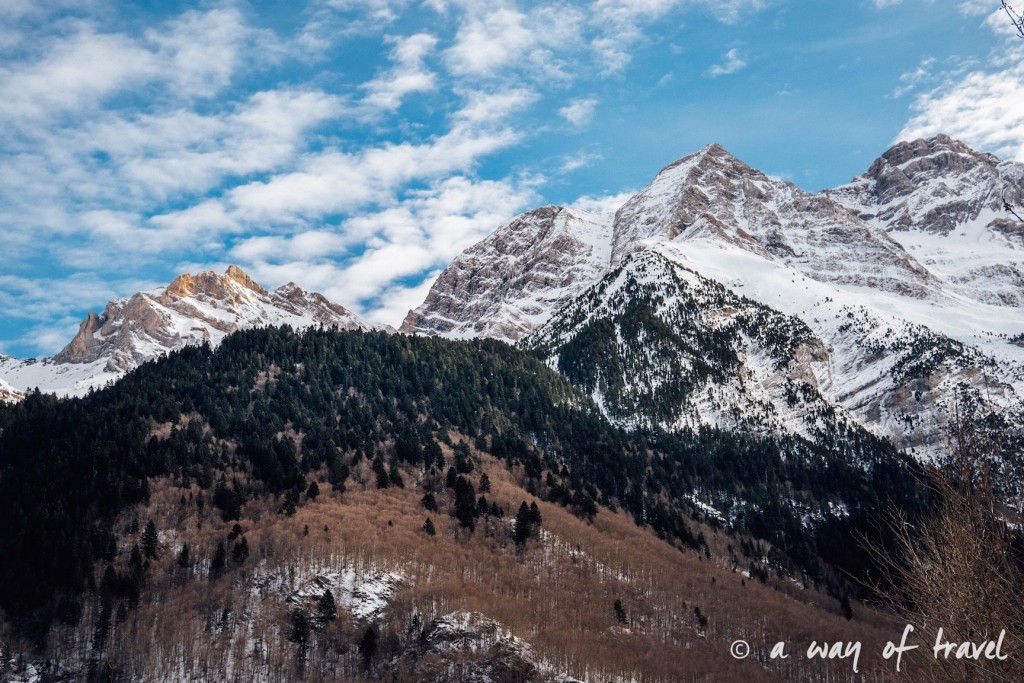 Randonnée neige raquette cirque garantie pyrenees montagne 15