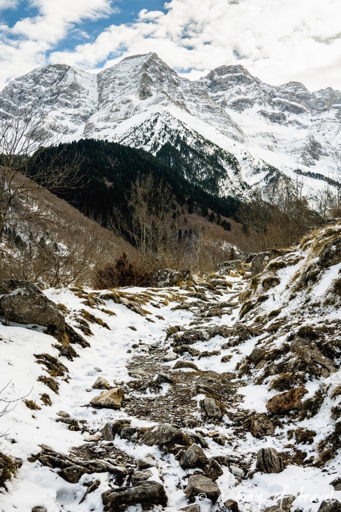 Randonnée neige raquette cirque garantie pyrenees montagne 9