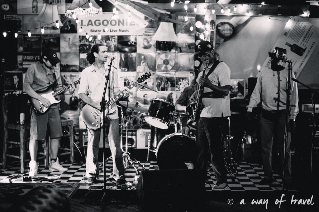lagoonies bar sxm saint martin sint maarten concert 1