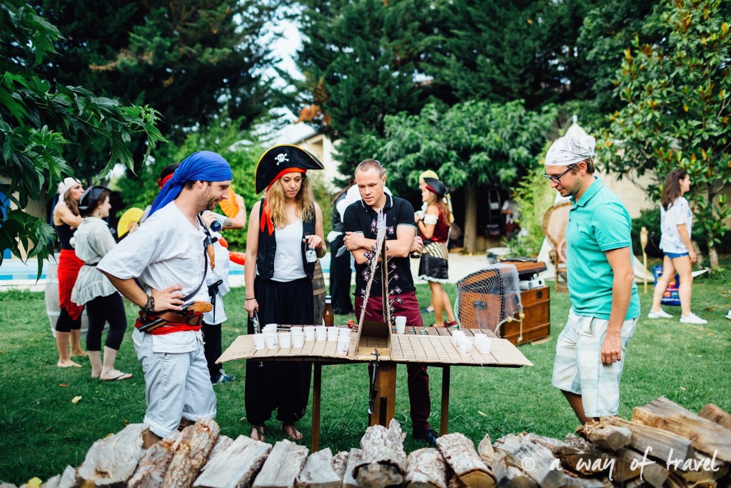 Soiree theme pirate fete deco anniversaire deguisement 8
